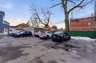 16 Munn St, Montclair, NJ 07042 - Photo 18