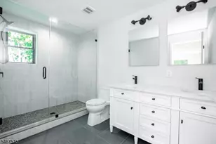99 Baldwin Pl, Bloomfield, NJ 07003 - Photo 16