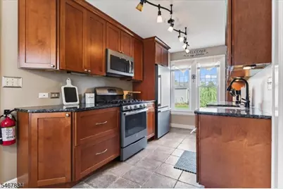 124 Golf Ave, South Plainfield, NJ 07080 - Photo 20