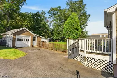 124 Golf Ave, South Plainfield, NJ 07080 - Photo 38