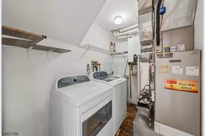 35 Byrnes Ln, Sayreville, NJ 08872 - Photo 20