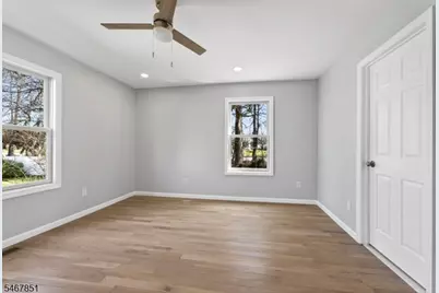 237 Jacksonville Dr, Parsippany, NJ 07054 - Photo 16