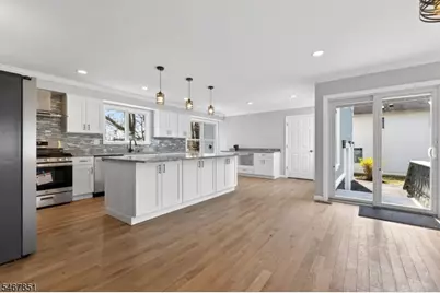 237 Jacksonville Dr, Parsippany, NJ 07054 - Photo 12