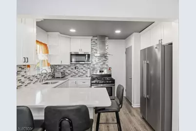 42 Telford St, East Orange, NJ 07018 - Photo 12