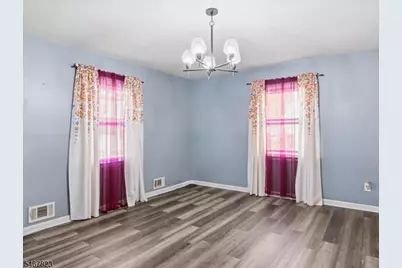 42 Telford St, East Orange, NJ 07018 - Photo 6