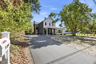 125 Milton Rd, Jefferson Township, NJ 07438 - Photo 4