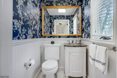 50 Druid Hill Rd, Summit, NJ 07901 - Photo 18