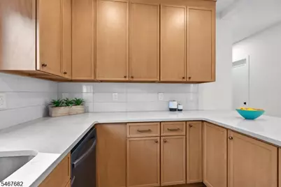 30 Irving St., Unit #2, Montclair, NJ 07042 - Photo 18