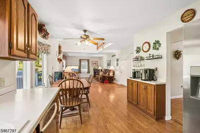 41 Woodside Dr, Lebanon Township, NJ 08826 - Photo 22