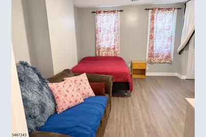 11 N Bridge St, Paterson, NJ 07522 - Photo 8