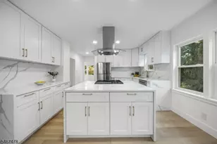 686 Meyersville Rd, Long Hill Township, NJ 07933 - Photo 14