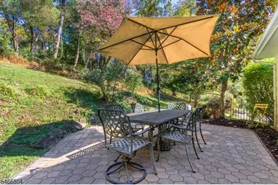 8 Prescott Cir, Clinton Township, NJ 08833 - Photo 34