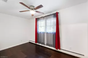 43 Dodie Dr, Parsippany, NJ 07054 - Photo 24