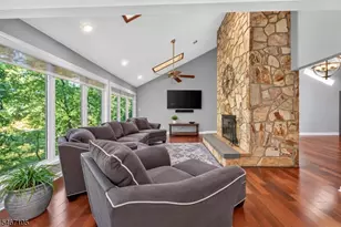 4 Craig Rd, Readington, NJ 08853 - Photo 4