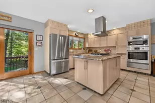 4 Craig Rd, Readington, NJ 08853 - Photo 12