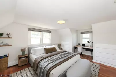18 N Hillside Ave, Roxbury Township, NJ 07876 - Photo 6
