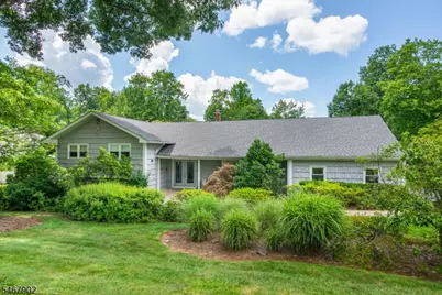 33 Underwood Rd, Montville Township, NJ 07045 - Photo 2