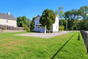 171 Union Ave, Bloomingdale, NJ 07403 - Photo 2