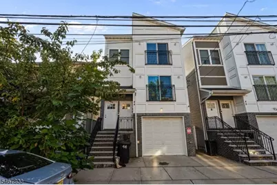 44 Wainwright St, Newark, NJ 07112 - Photo 2