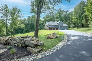 1 Sydney Ln, Lebanon Township, NJ 07865 - Photo 14
