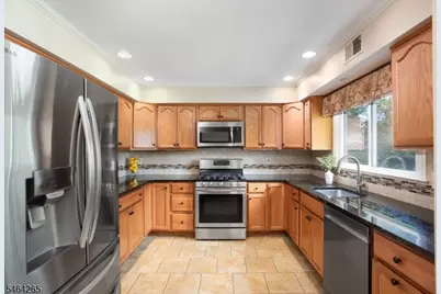 66 Perrine Pike, Hillsborough Township, NJ 08844 - Photo 8