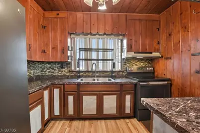 453 Park Ave, Orange, NJ 07050 - Photo 8