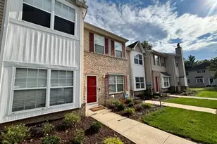 303 Tallwood Ln, Green Brook Township, NJ 08812 - Photo 6