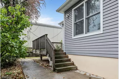 38 Church St #2, Haledon, NJ 07508 - Photo 4
