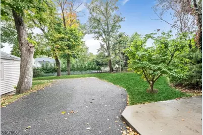 38 Church St #2, Haledon, NJ 07508 - Photo 24