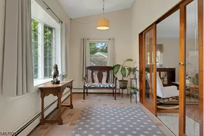 39 Hillside Ave, Jefferson Township, NJ 07460 - Photo 10