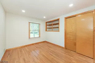 31 Hillside Ave, Florham Park, NJ 07932 - Photo 14