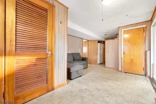 31 Beachwood Rd, Parsippany, NJ 07054 - Photo 6