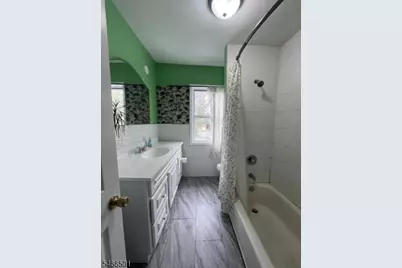 10 Osborne Place, Irvington, NJ 07111 - Photo 14