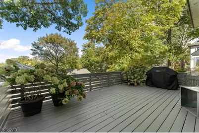 39 Lessing Rd, West Orange Township, NJ 07052 - Photo 10