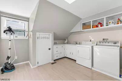 39 Lessing Rd, West Orange Township, NJ 07052 - Photo 34