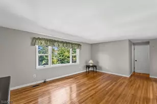 39 Lessing Rd, West Orange Township, NJ 07052 - Photo 32