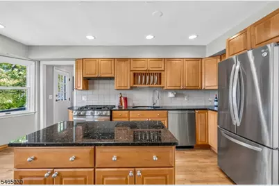 39 Lessing Rd, West Orange Township, NJ 07052 - Photo 12
