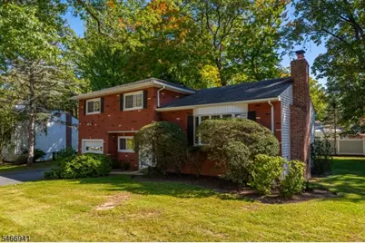 45 Crestmont Rd, West Orange Township, NJ 07052 - Photo 4