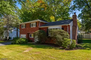 45 Crestmont Rd, West Orange Township, NJ 07052 - Photo 4