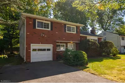 45 Crestmont Rd, West Orange Township, NJ 07052 - Photo 2