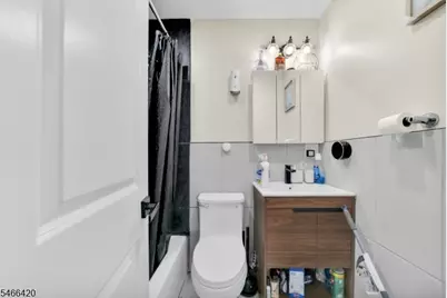 34 Arverne Ter, Irvington, NJ 07111 - Photo 16