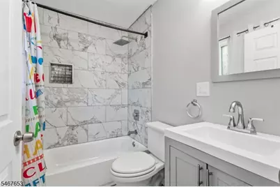 15 Chelsea Ave, East Orange, NJ 07018 - Photo 16