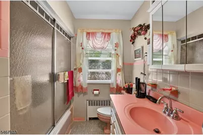 30 Oakridge Rd, West Orange Township, NJ 07052 - Photo 18