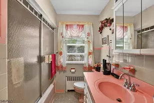 30 Oakridge Rd, West Orange Township, NJ 07052 - Photo 18
