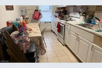 438 W 5th St, Plainfield, NJ 07060 - Photo 10