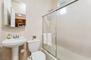 80 Bay St, Montclair Twp., NJ 07042 - Photo 8
