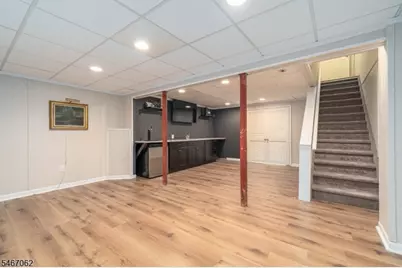 203 Salem Ct, Raritan Township, NJ 08822 - Photo 18