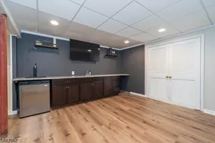203 Salem Ct, Raritan Township, NJ 08822 - Photo 20