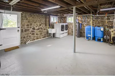 16 Chester Pl, Chester, NJ 07930 - Photo 30