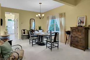 84 Emily Pl, Parsippany, NJ 07054 - Photo 10